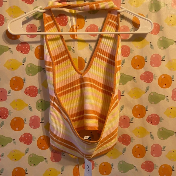 KNIT HALTER TOP - Picture 5 of 6